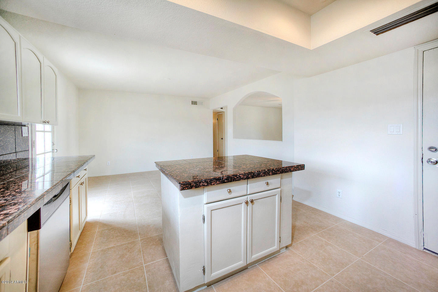 1809 East Presidio Road Phoenix, AZ 85022 - Photo 12 of 25 1809EPresidio12