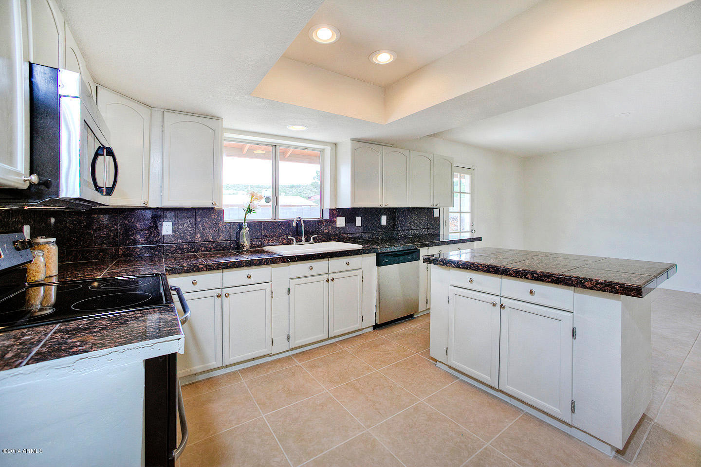 1809 East Presidio Road Phoenix, AZ 85022 - Photo 10 of 25 1809EPresidio10