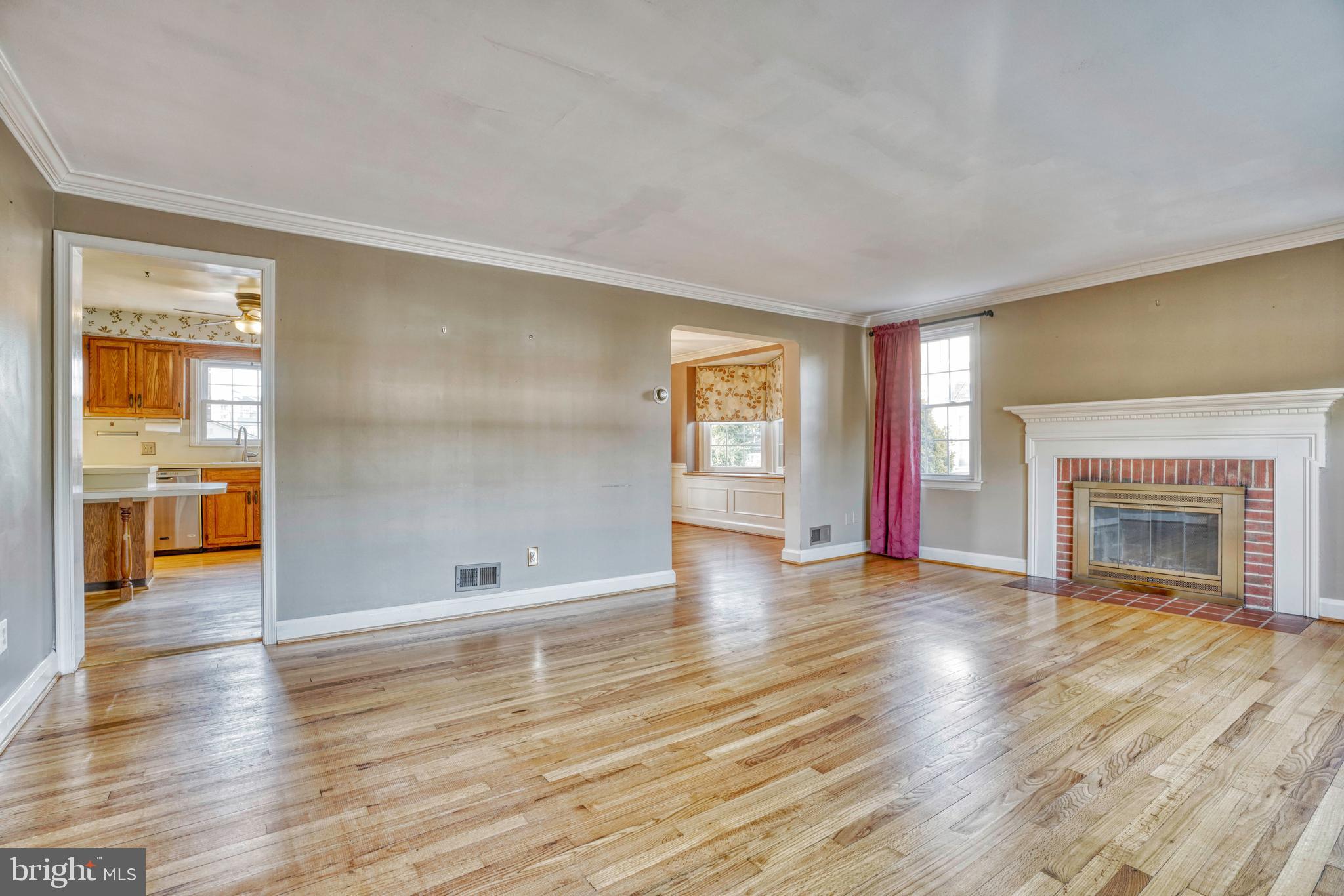 1508 Doxbury Road Baltimore, MD 21286 - Photo 4 of 37