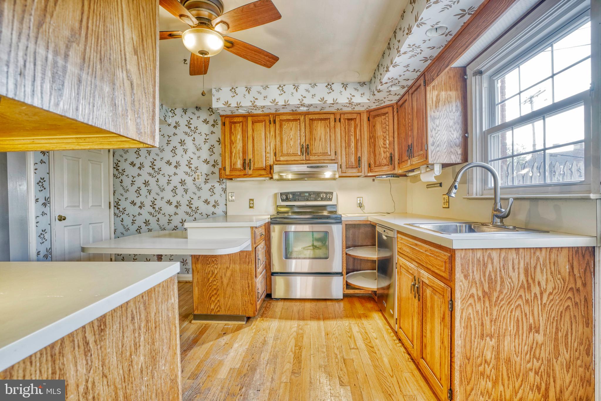 1508 Doxbury Road Baltimore, MD 21286 - Photo 10 of 37