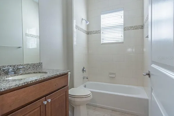 $2,625 | 906 Victoria Hills Drive South, DeLand, FL 32724
