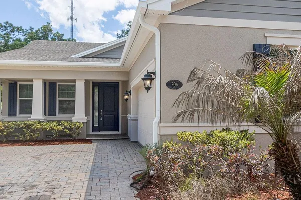$2,625 | 906 Victoria Hills Drive South, DeLand, FL 32724
