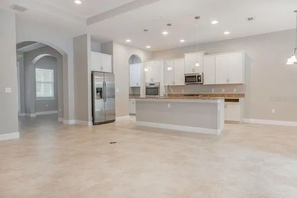 $2,625 | 906 Victoria Hills Drive South, DeLand, FL 32724