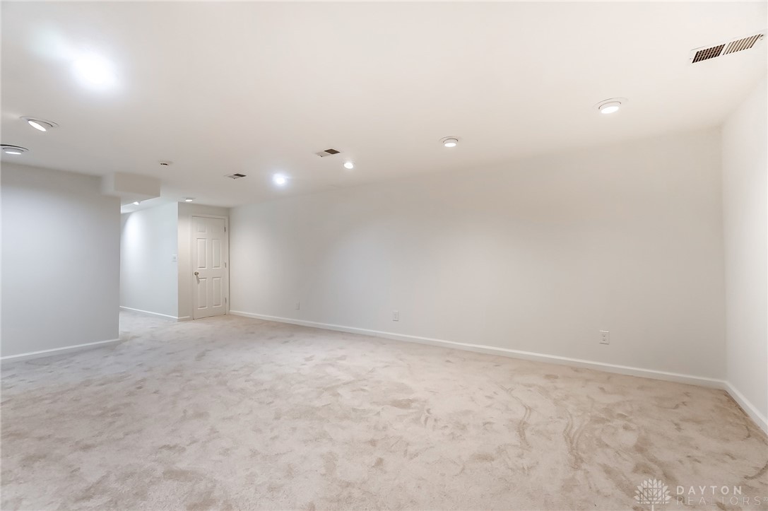 2439 Hemphill Road Kettering, OH 45440 - Photo 49 of 60 Gallery Image 49