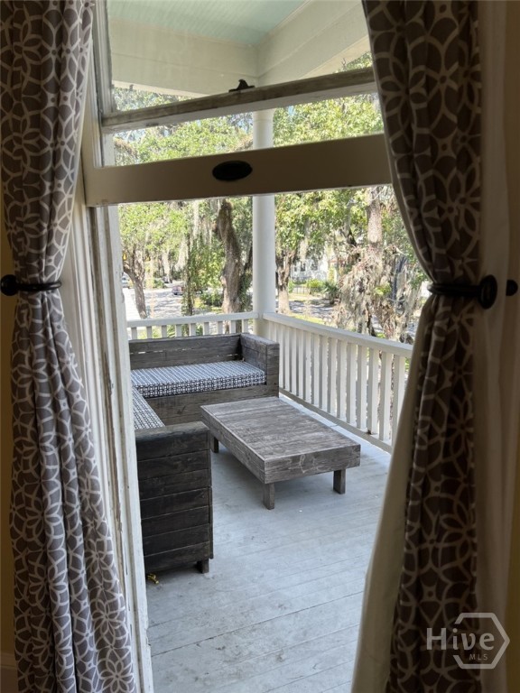 107 West 37th Street Savannah, GA 31401 - Photo 7 of 20