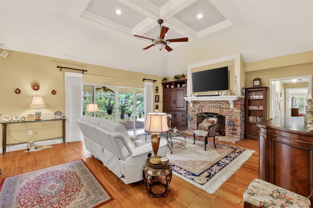 33746 Spring Drive Leesburg, FL 34788 - Photo 16 of 63