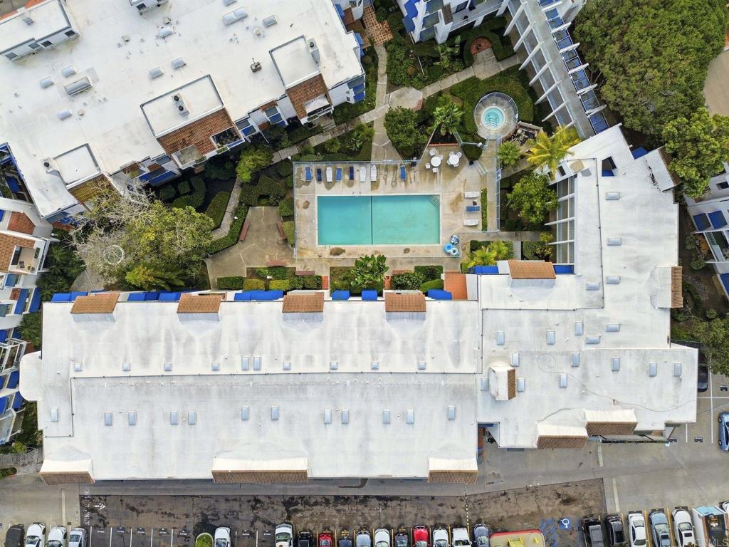 8310 Regents Road, Unit 1E San Diego, CA 92122 - Photo 24 of 31