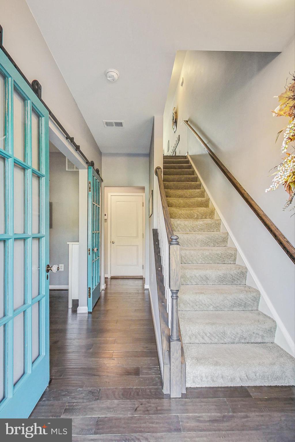 24875 Coats Square Aldie, VA 20105 - Photo 4 of 34