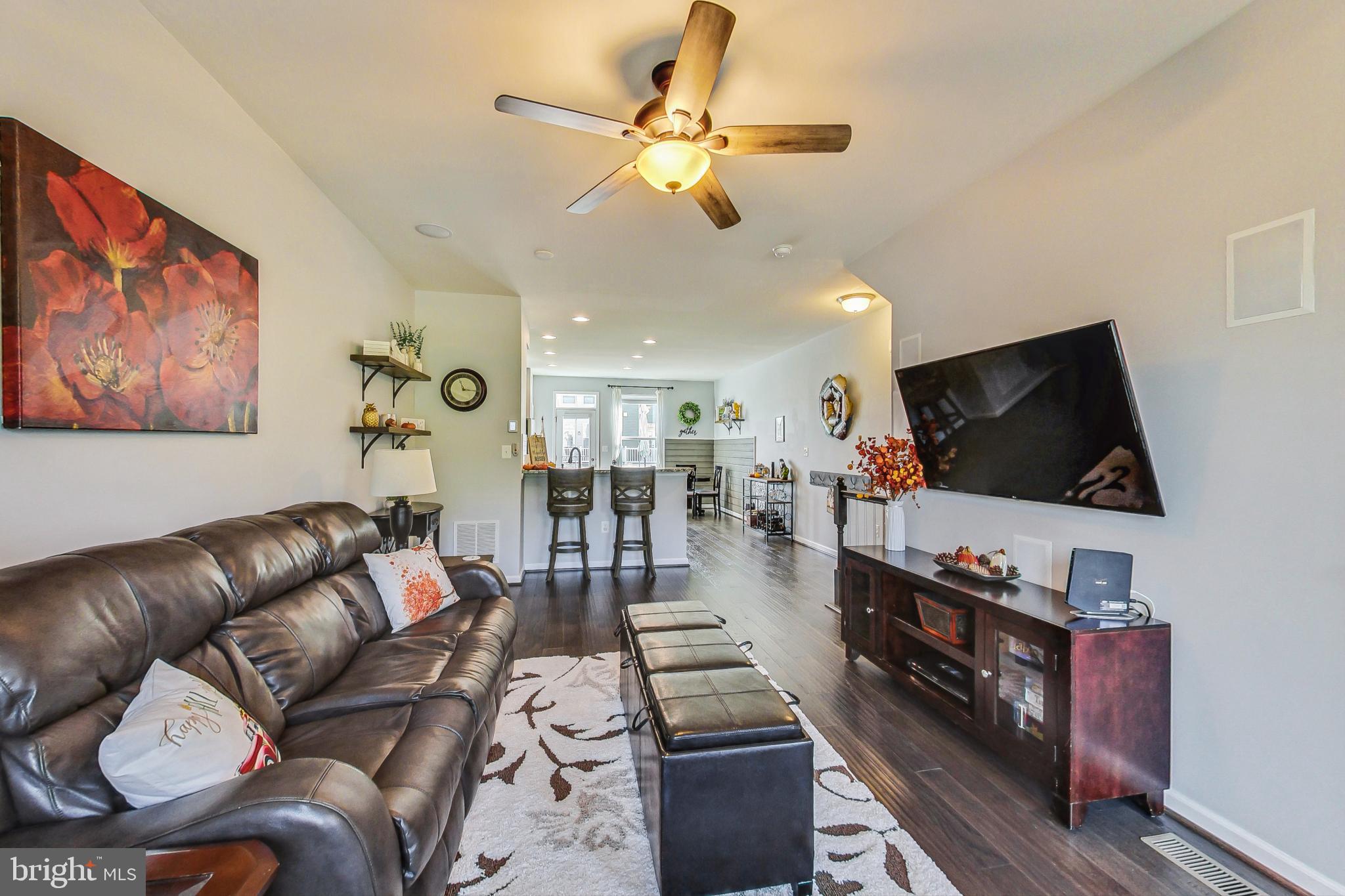 24875 Coats Square Aldie, VA 20105 - Photo 10 of 34