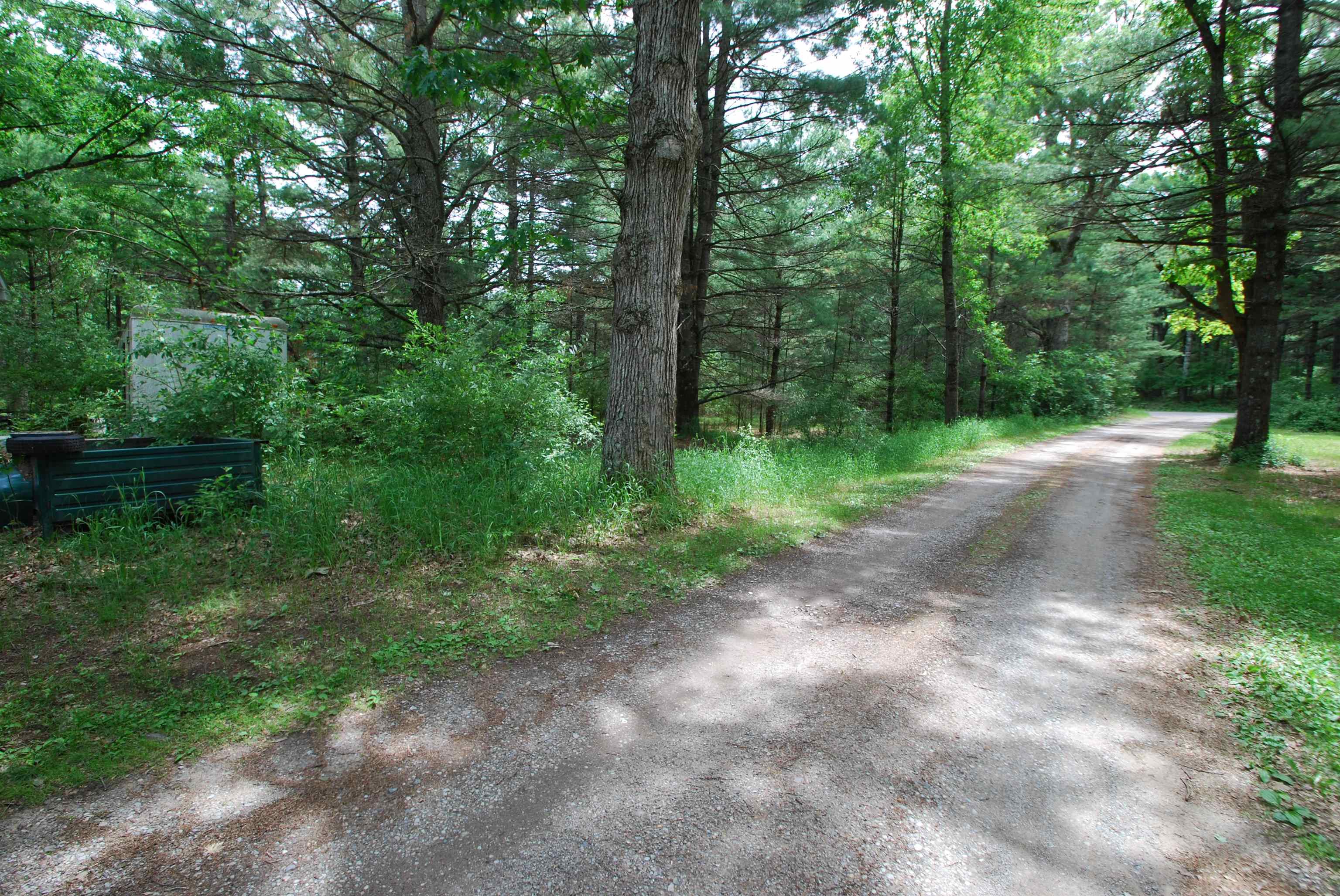 1256 North Plank Road Tawas City, MI 48763 - Photo 8 of 8 1947336-b67e4ae9-e00d-4c97-9796-544e0793e858.JPG