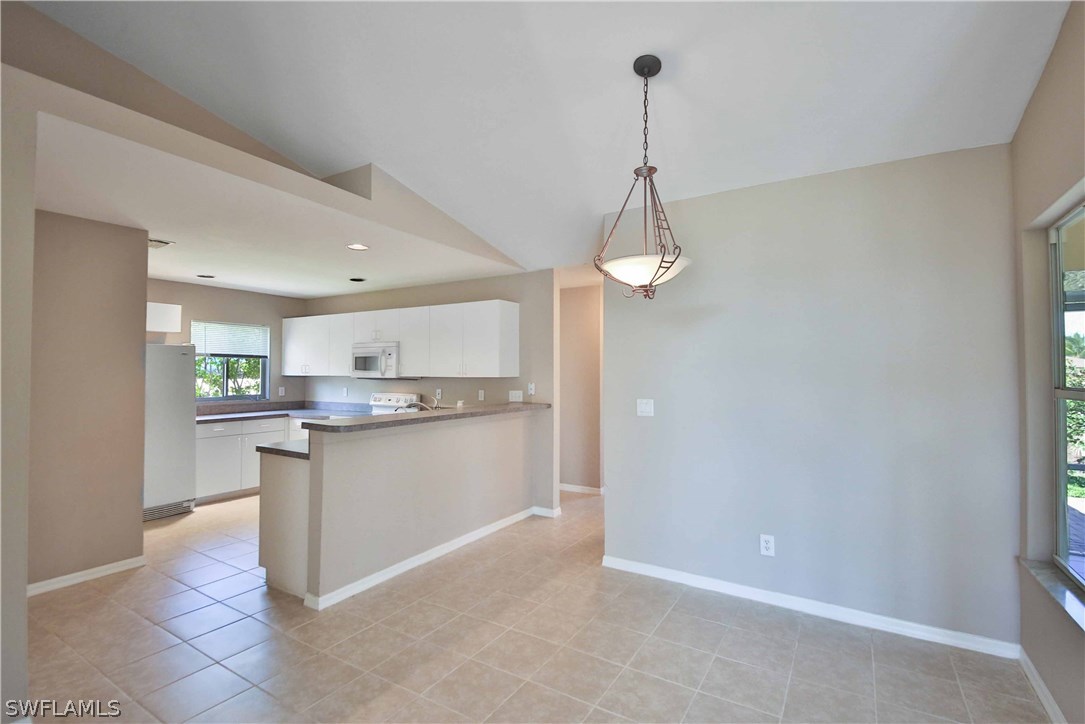18504 Sebring Road Fort Myers, FL 33967 - Photo 8 of 28 Gallery Image 8
