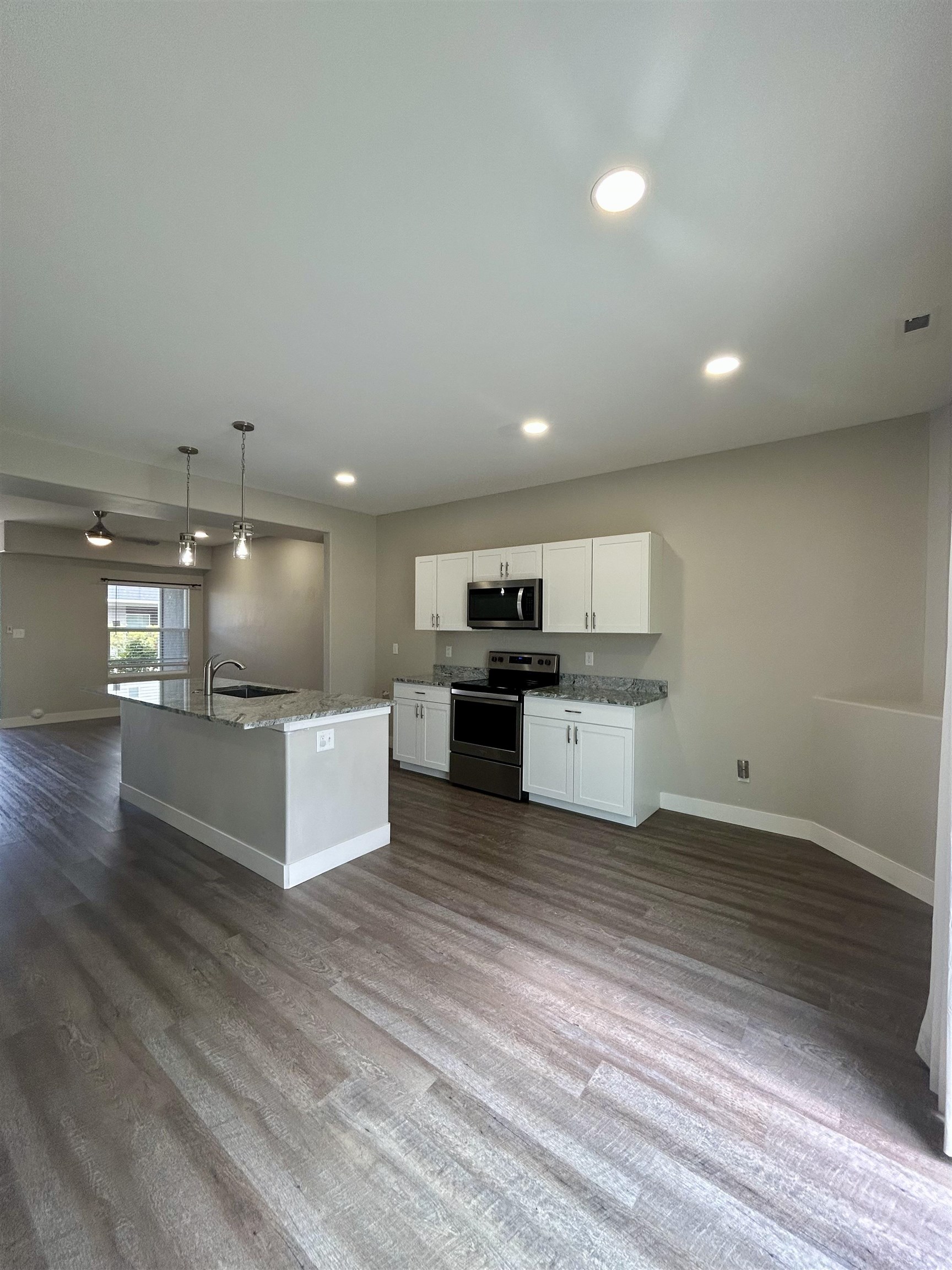 405 Roberts Road Grand Junction, CO 81504 - Photo 10 of 41 Gallery Image 10