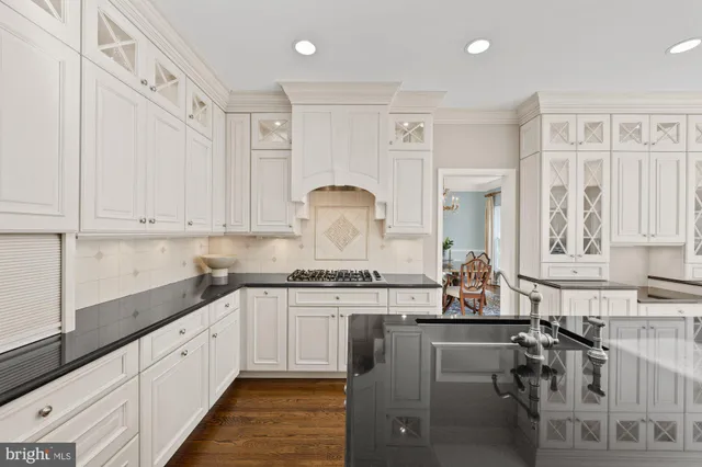 $2,295,000 | 1109 Old Cedar Road, McLean, VA 22102