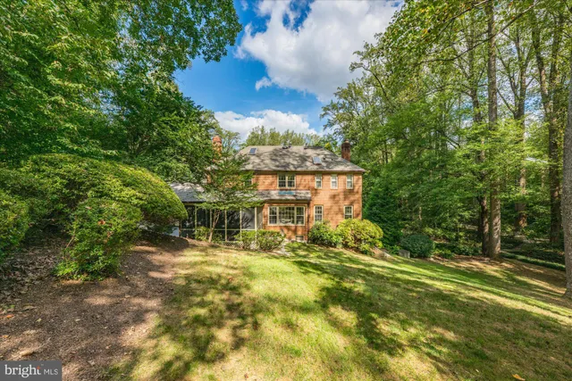 $2,295,000 | 1109 Old Cedar Road, McLean, VA 22102