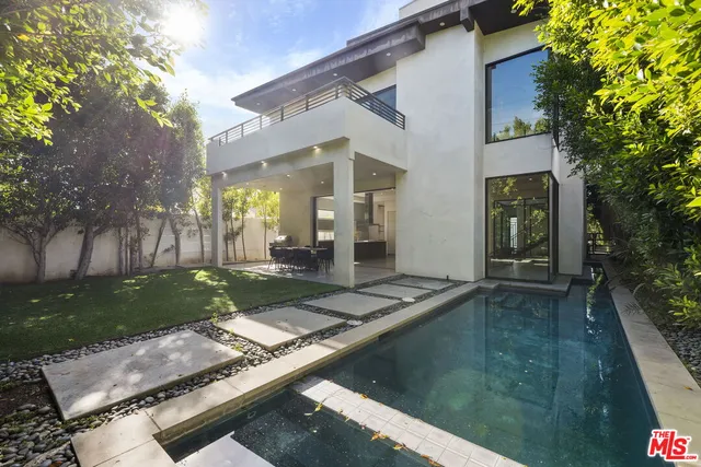 $3,450,000 | 458 South Mansfield Avenue, Los Angeles, CA 90036