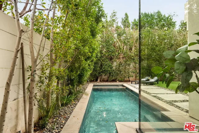 $3,450,000 | 458 South Mansfield Avenue, Los Angeles, CA 90036