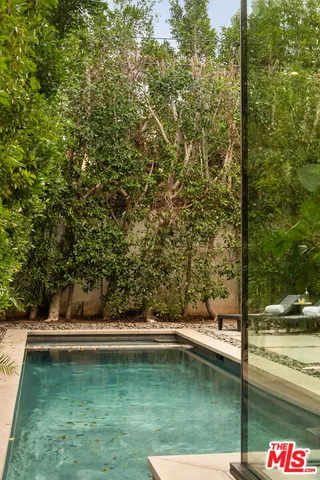 $3,450,000 | 458 South Mansfield Avenue, Los Angeles, CA 90036