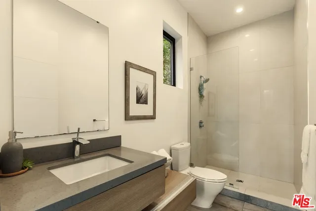 $3,450,000 | 458 South Mansfield Avenue, Los Angeles, CA 90036