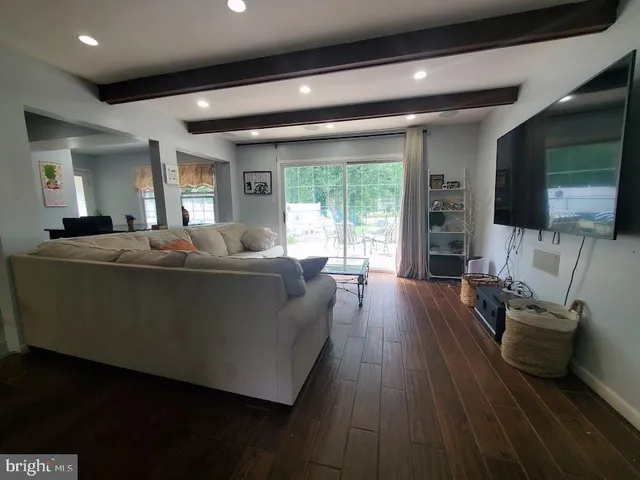 $494,900 | 40 Crestview Drive, Willingboro, NJ 08046