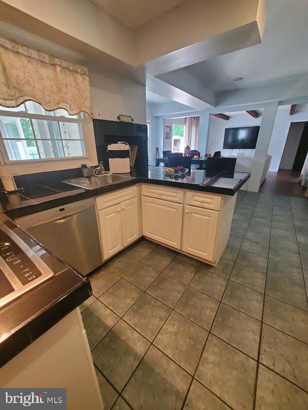 40 Crestview Drive Willingboro, NJ 08046 - Photo 4 of 25