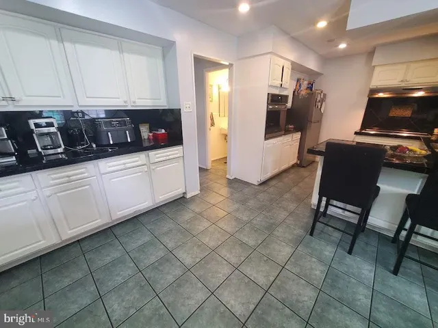 $494,900 | 40 Crestview Drive, Willingboro, NJ 08046