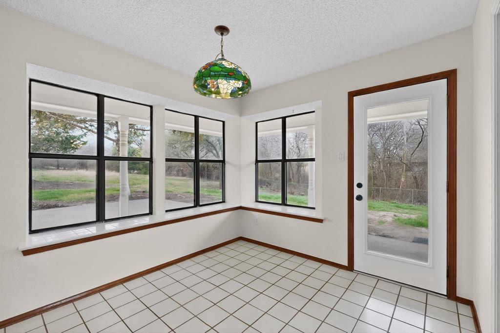 180 Annetta Road Willow Park, TX 76087 - Photo 12 of 39