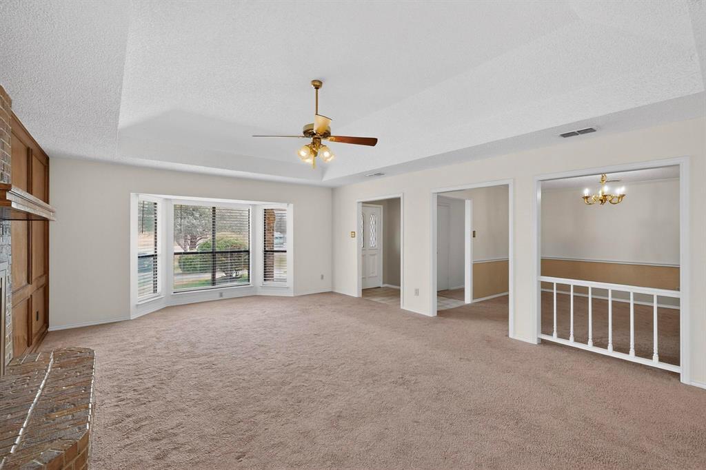 180 Annetta Road Willow Park, TX 76087 - Photo 8 of 39