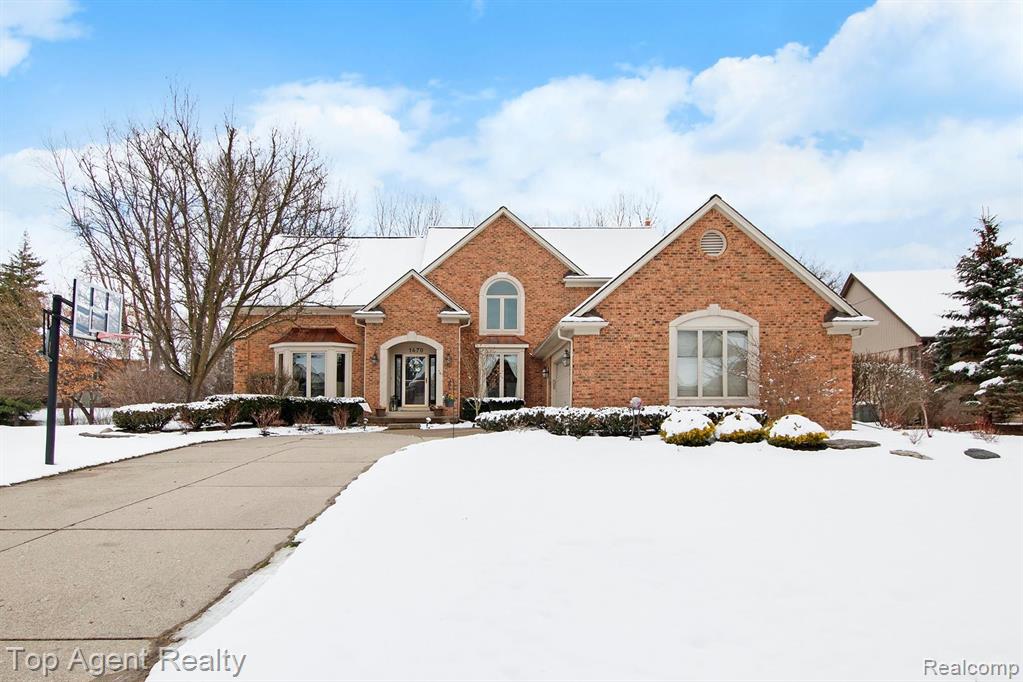 1470 Burhaven Drive Rochester Hills, MI 48306 - Photo 1 of 47