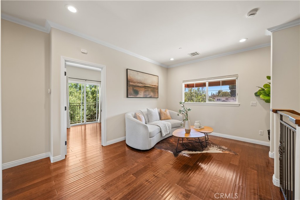 2438 Oneida Street, Unit D Pasadena, CA 91107 - Photo 23 of 45