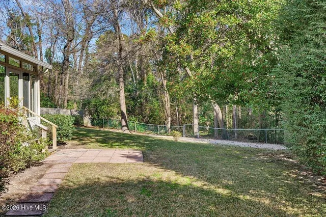 $599,000 | 6422 Serena Court, Wilmington, NC 28411