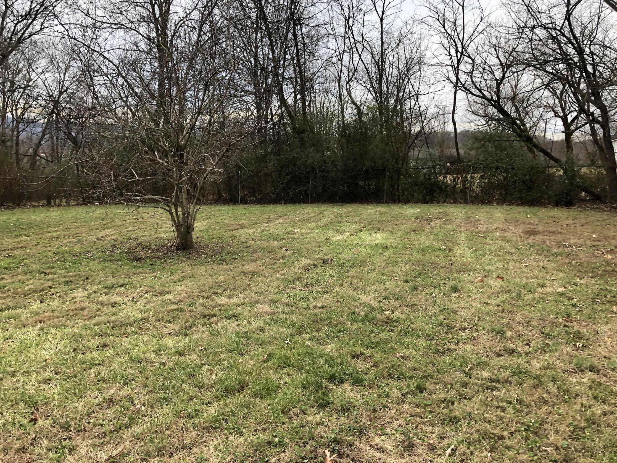 8205 Ewing Road Powell, TN 37849 - Photo 14 of 15 IMG_3963