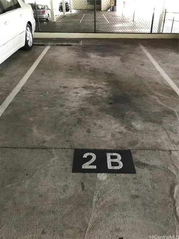 $2,900 | 990 Ala Nanala Street, Unit 33C, Honolulu, HI 96818