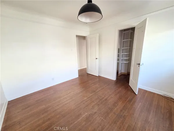 $3,900 | 2068 San Francisco Avenue, Long Beach, CA 90806