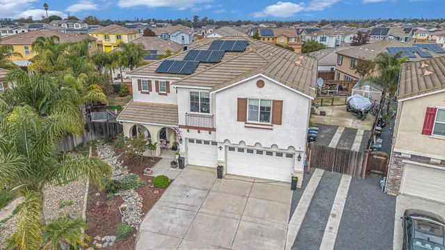 $925,000 | 130 Ridge Crest Court, Oakley, CA 94561