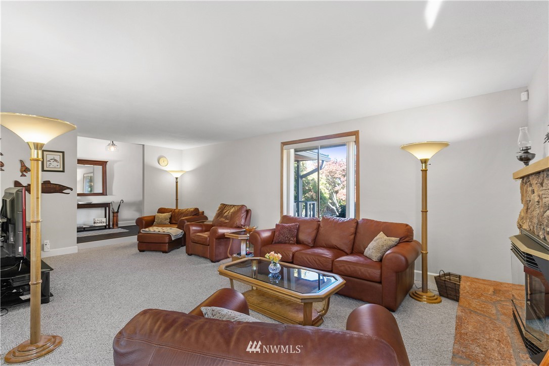 19678 Skyridge Road Mount Vernon, WA 98274 - Photo 8 of 25 Gallery Image 8