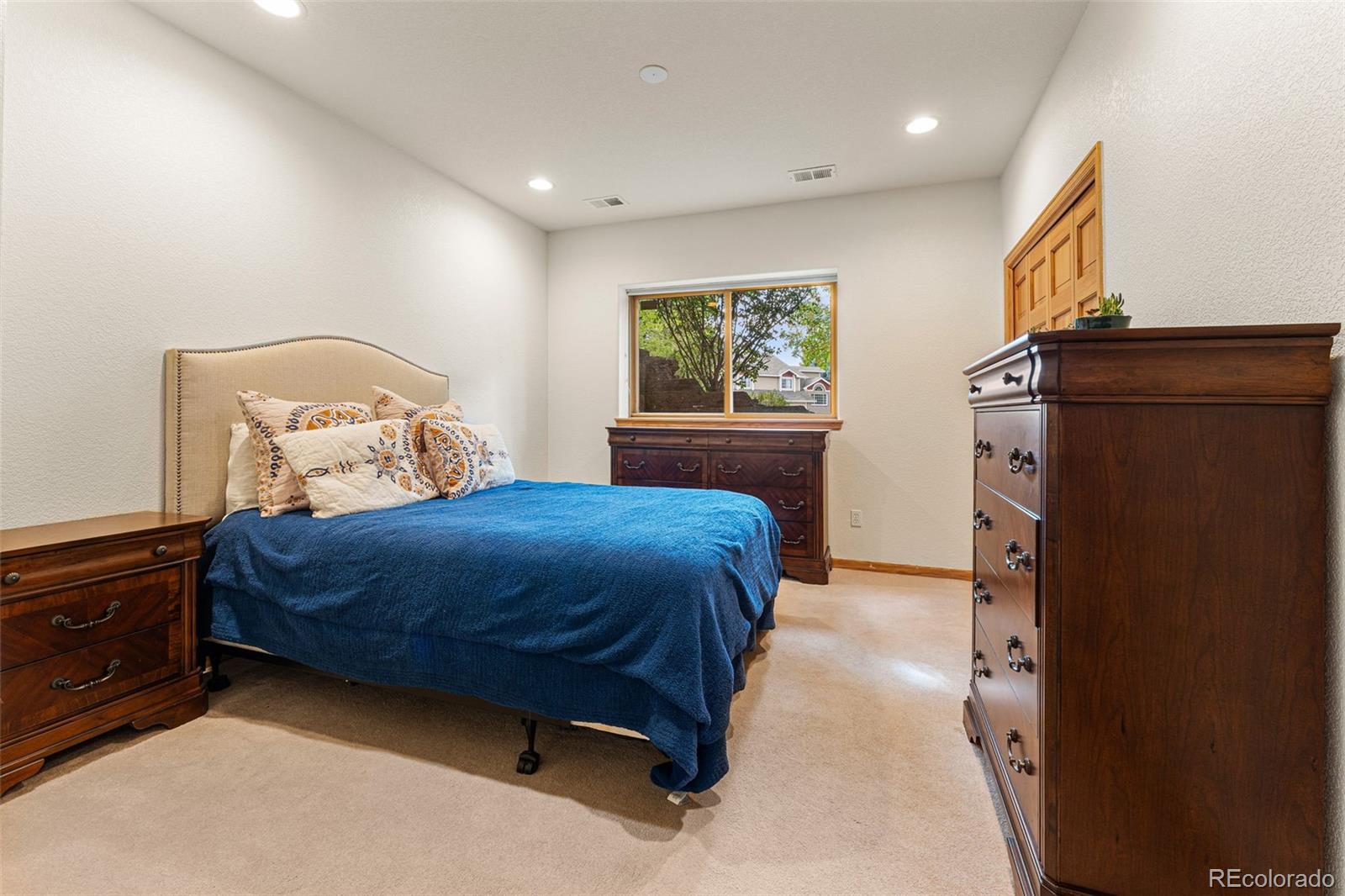 2231 Summitview Drive Longmont, CO 80504 - Photo 30 of 37