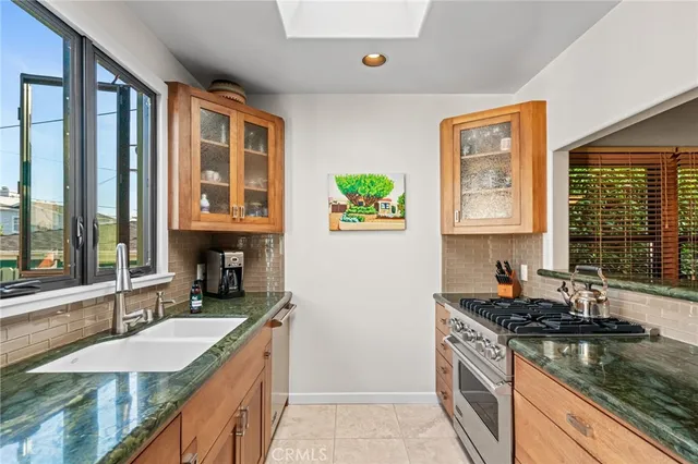 $1,999,999 | 147 Trafalgar Lane, San Clemente, CA 92672