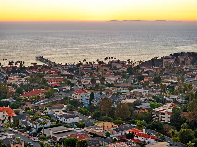 $1,999,999 | 147 Trafalgar Lane, San Clemente, CA 92672