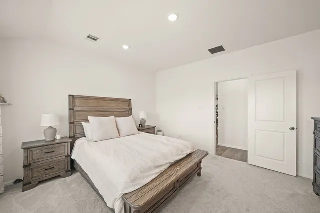 $2,300 | 3019 Live Spgs Way, Rosenberg, TX 77471