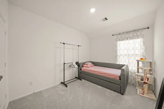 $2,300 | 3019 Live Spgs Way, Rosenberg, TX 77471