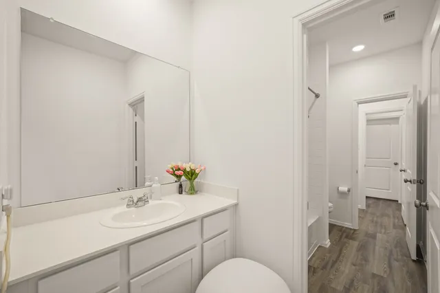 $2,300 | 3019 Live Spgs Way, Rosenberg, TX 77471