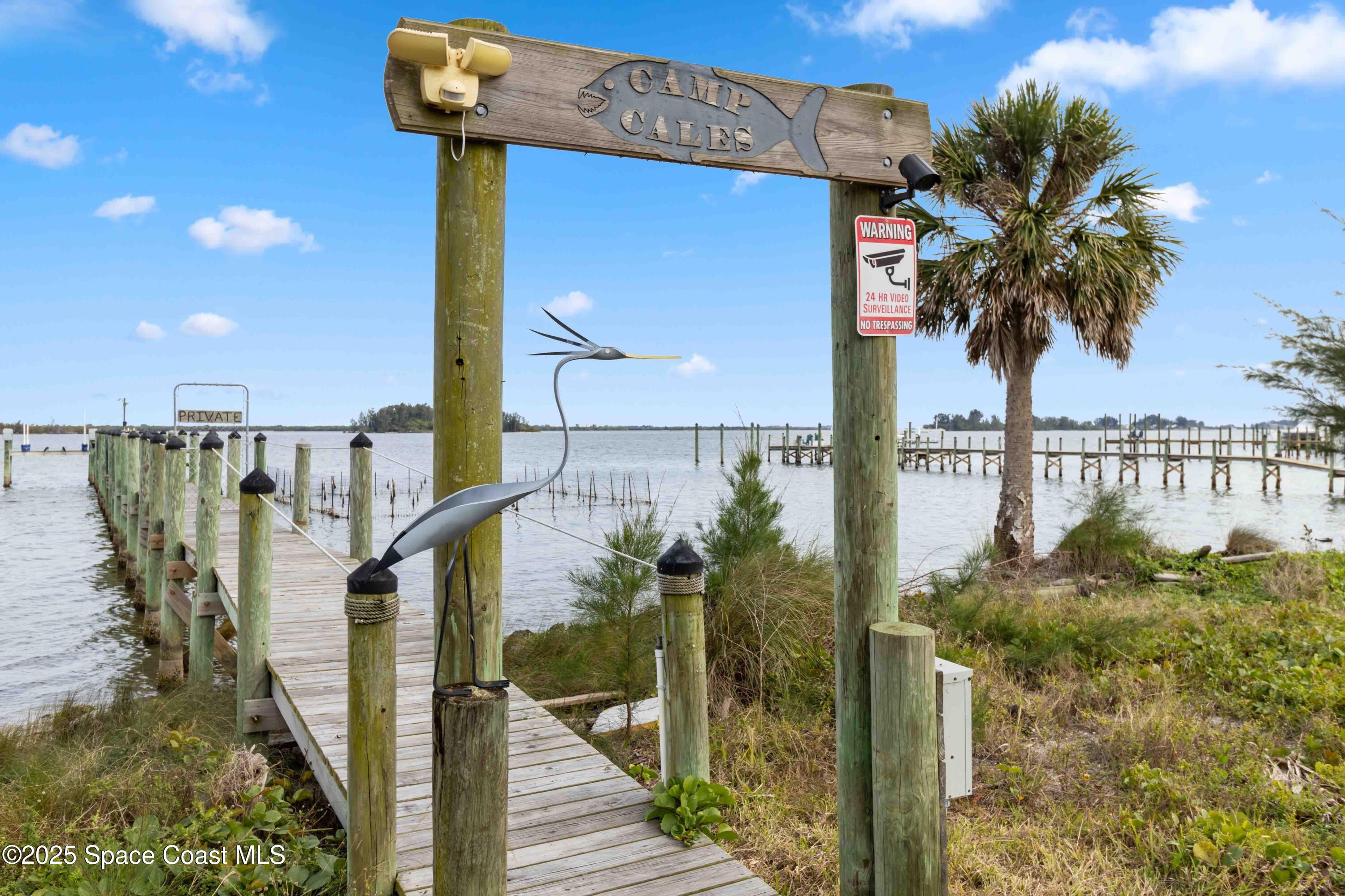 4620 Highway 1 Grant, FL 32949 - Photo 15 of 65 HldDNCrQ