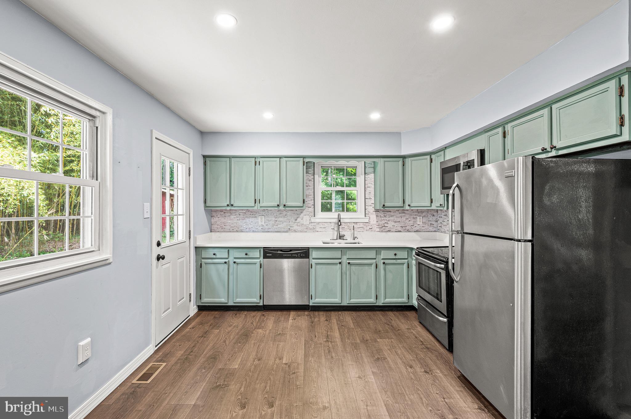 1199 Glenside Road Downingtown, PA 19335 - Photo 10 of 47 Kitchen