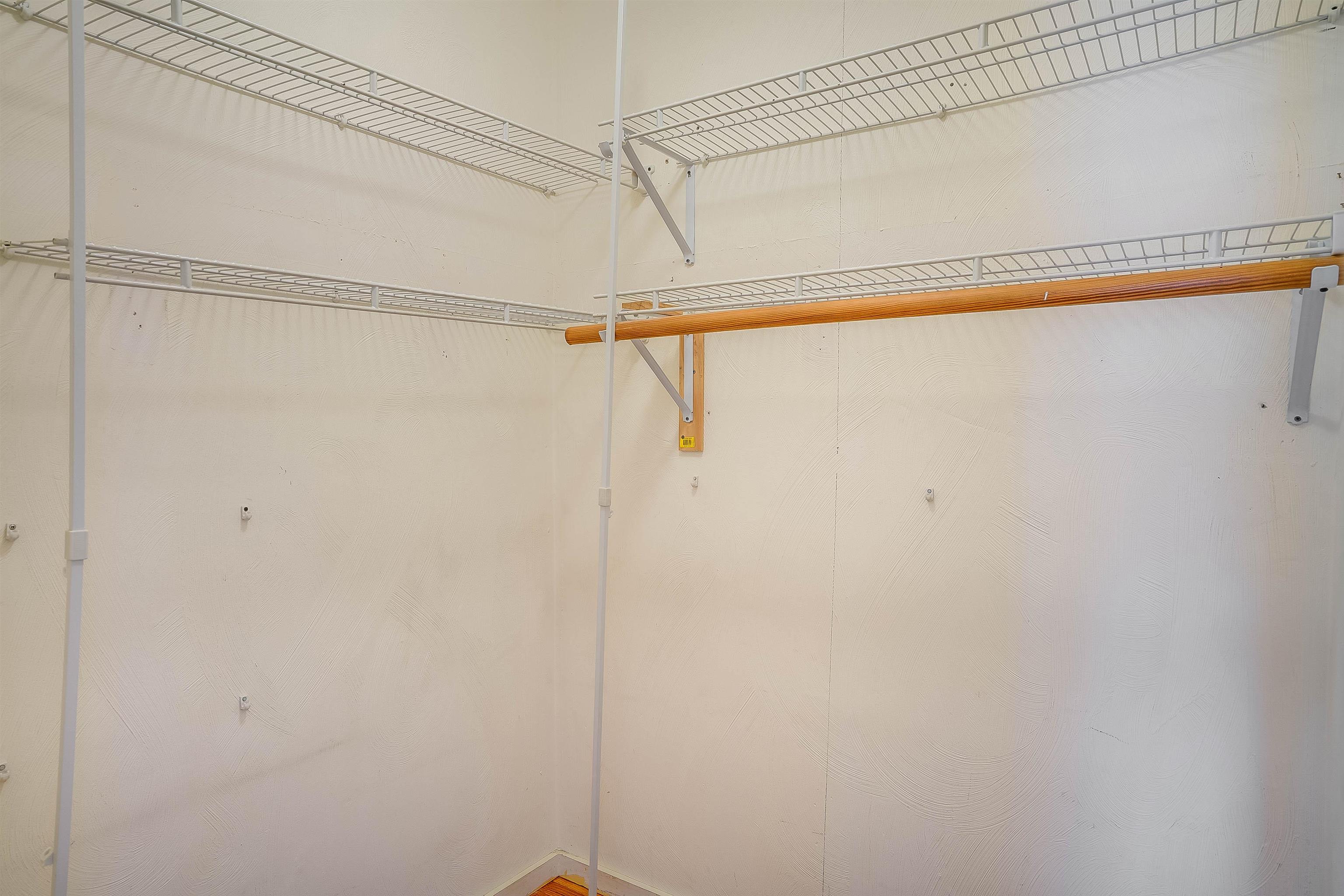310 Brook Village Road, Unit 24 Nashua, NH 03062 - Photo 8 of 29 Gallery Image 8