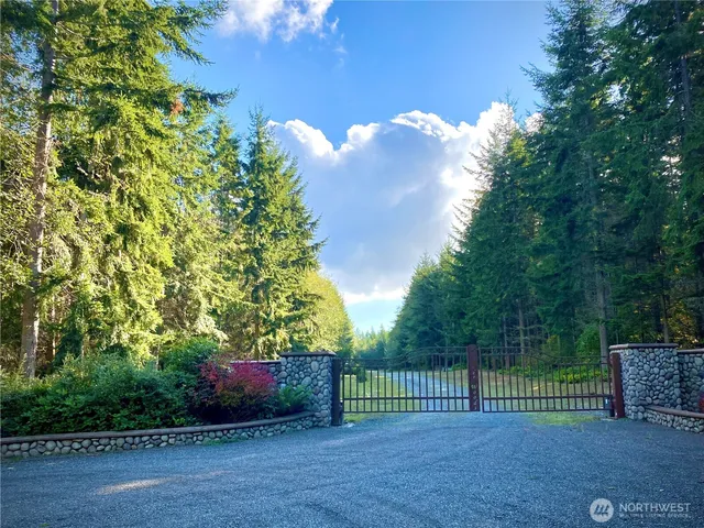 $774,000 | 125 Parker Wood Lane, Coupeville, WA 98239