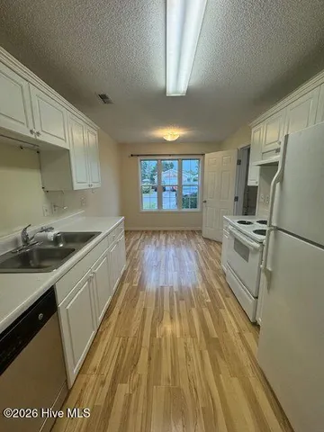 $1,950 | 7217 Vespar Court, Wilmington, NC 28411