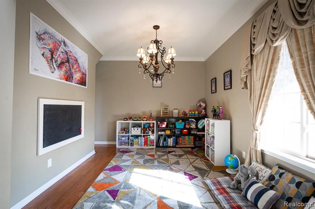 2168 East Shore Drive Rochester Hills, MI 48307 - Photo 5 of 52