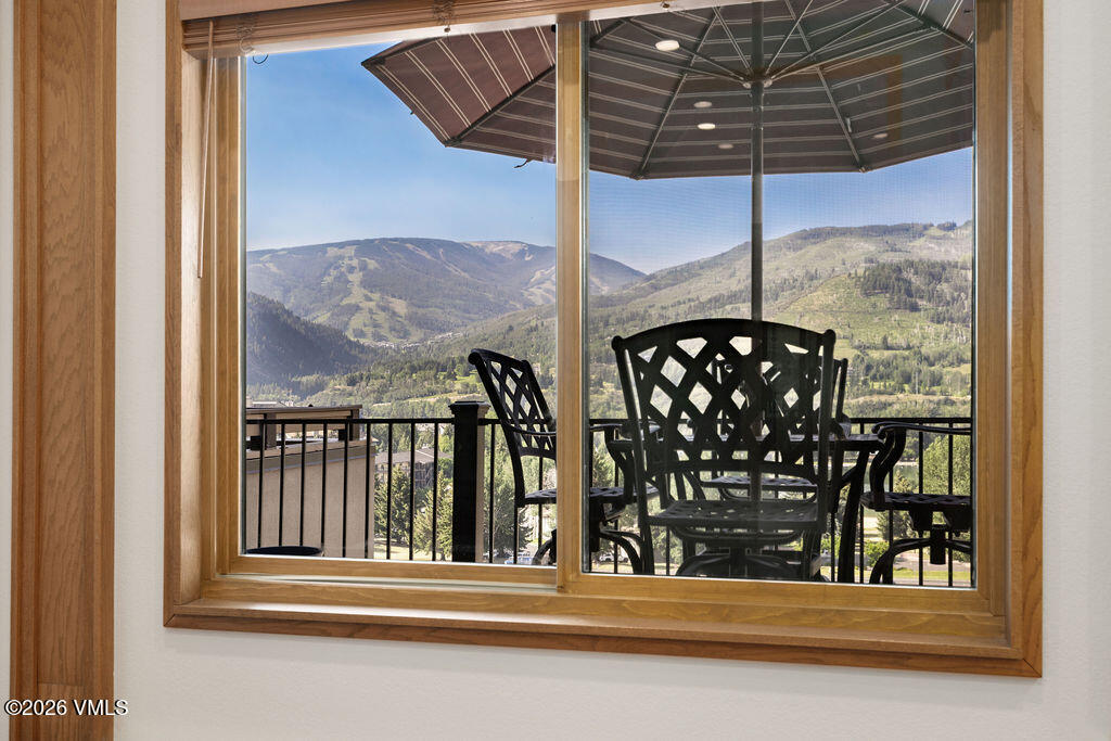 440 Nottingham Road, Unit 14 Avon, CO 81620 - Photo 8 of 32 2607_chambertin_th_14_interior_window_vi