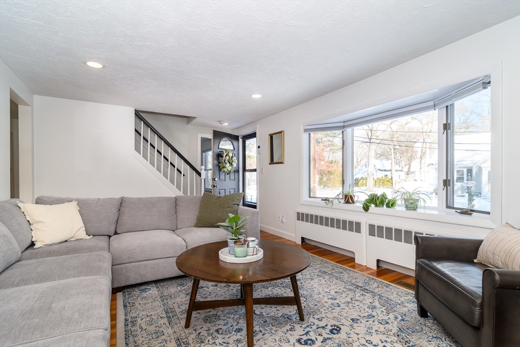 13 Cooper Road Natick, MA 01760 - Photo 8 of 31