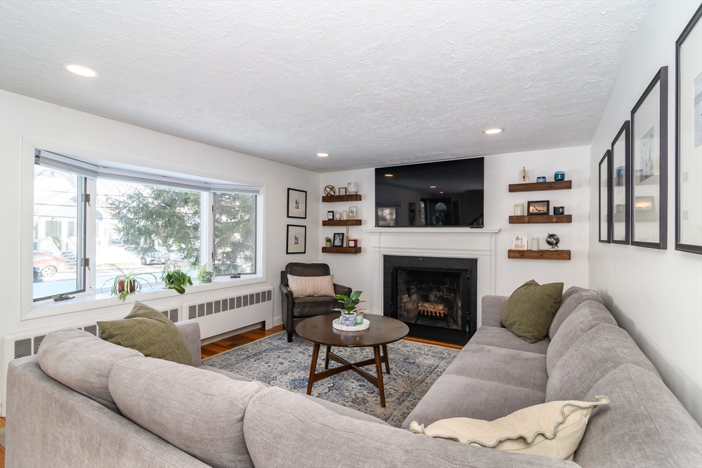 13 Cooper Road Natick, MA 01760 - Photo 9 of 31